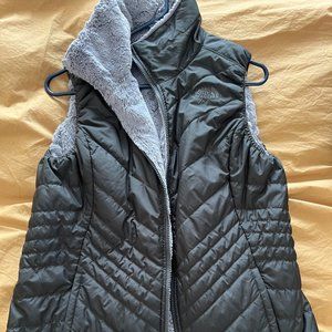 The North Face Mossbud Insulated Reversible Vest